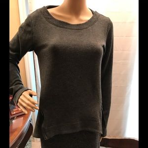 H by Bordeaux Grey Long Sleeve Vented Top